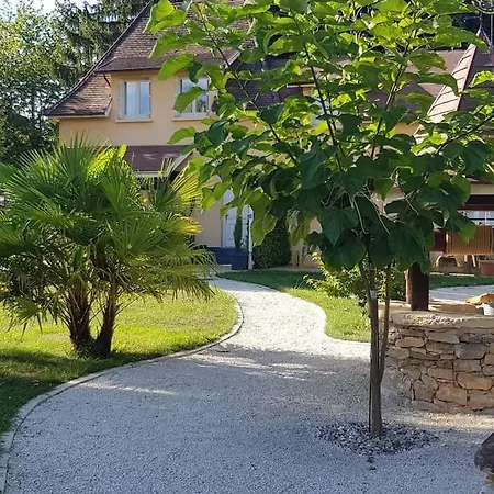 Centre 2 Bedrooms Apartment