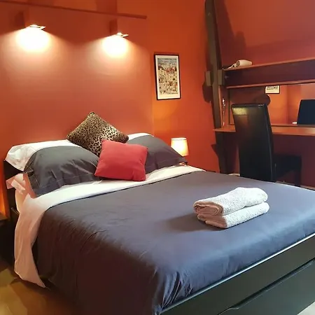 شقة Centre 2 Bedrooms سارلا لا كانيدا