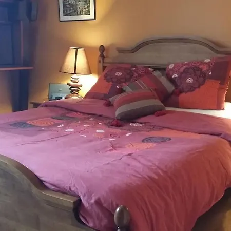 Centre 2 Bedrooms شقة سارلا لا كانيدا
